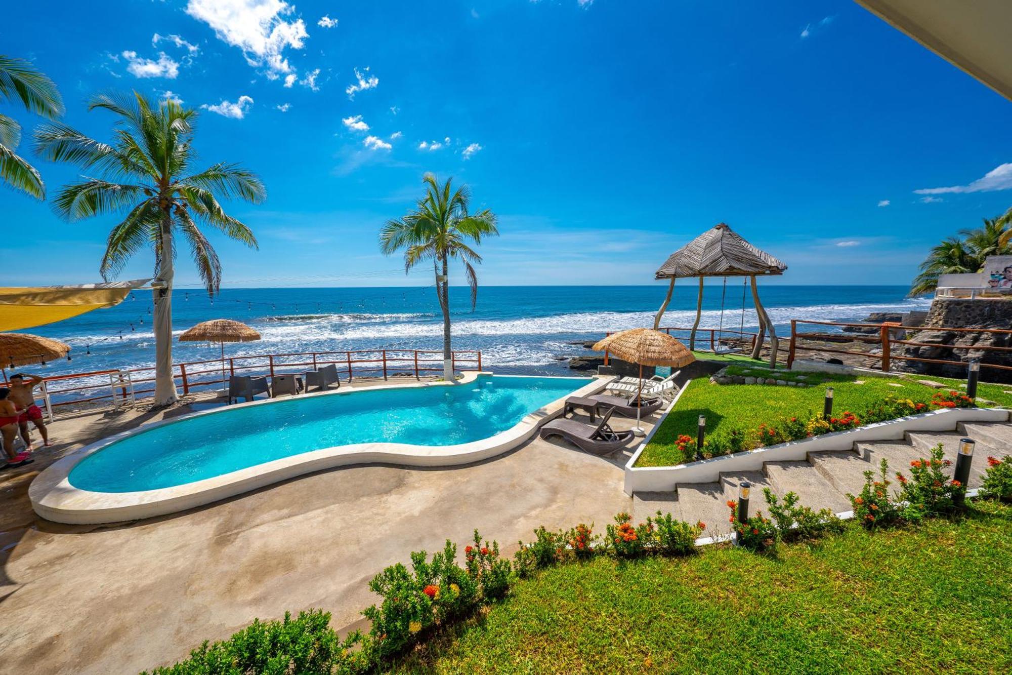 Reef On The Water Hotel Tamanique Exterior foto