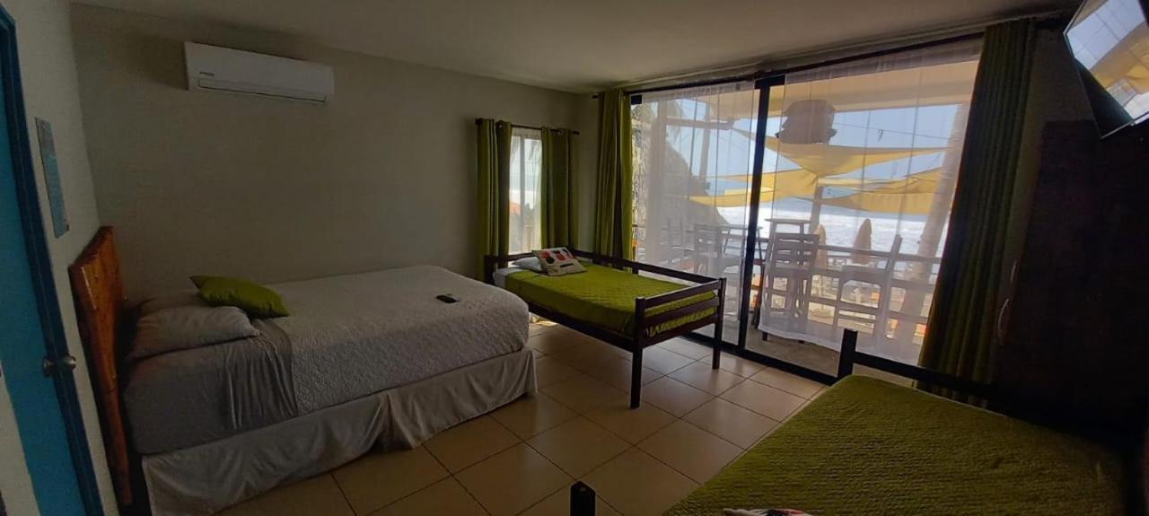 Reef On The Water Hotel Tamanique Exterior foto